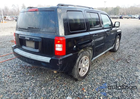 2007 Jeep Patriot Sport from USA, damaged, VIN 1J8FT28W87D400647